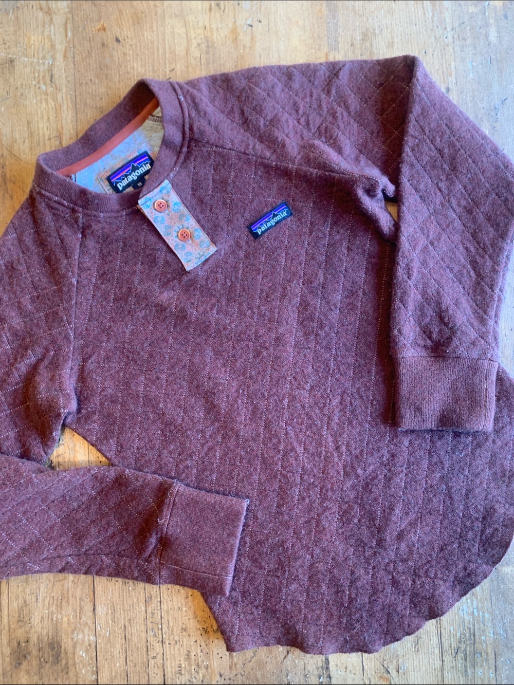 Patagonia Women's Quilted Henley Sweater - Maroon - Picture 11 of 16